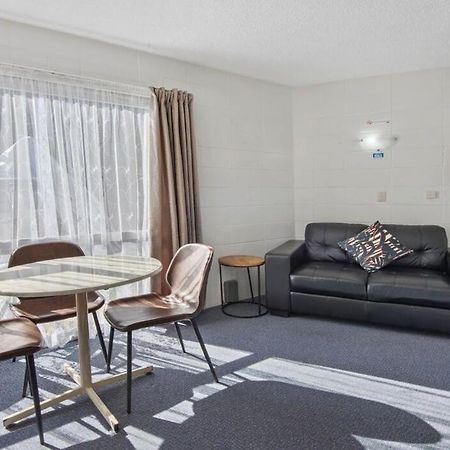 Motel Six Whangarei Εξωτερικό φωτογραφία